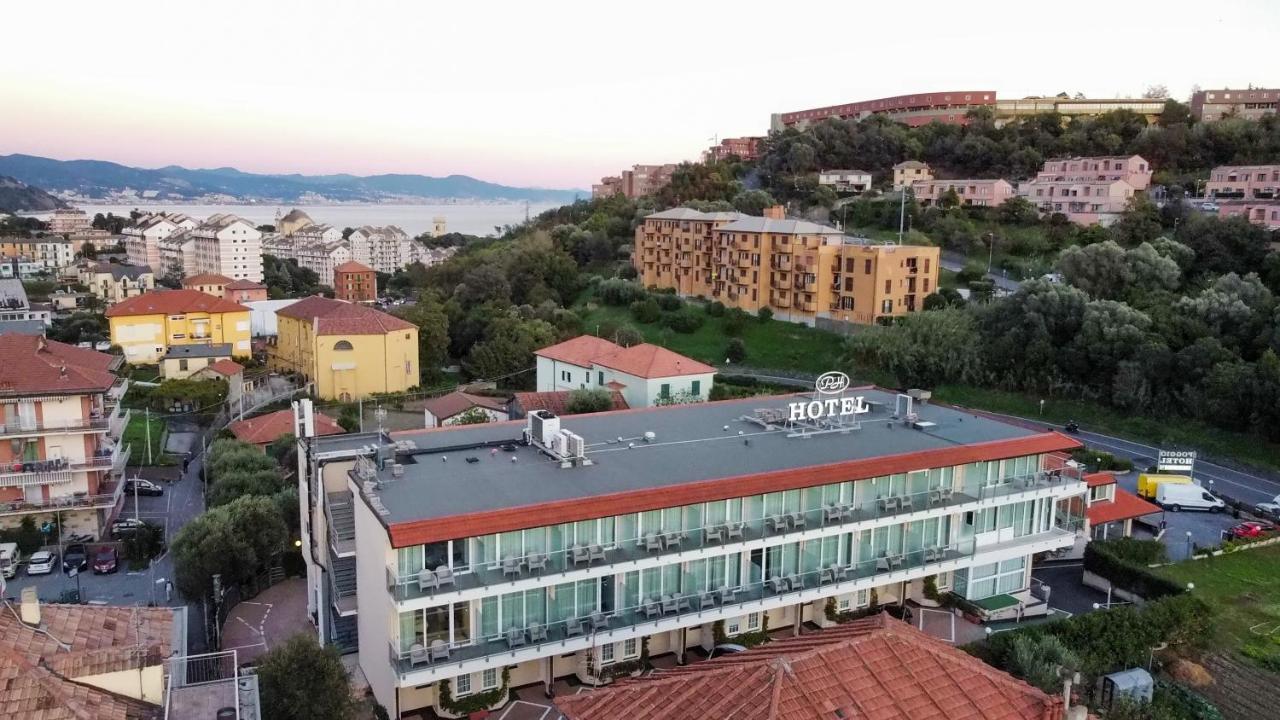 Poggio Hotel Arenzano Eksteriør billede